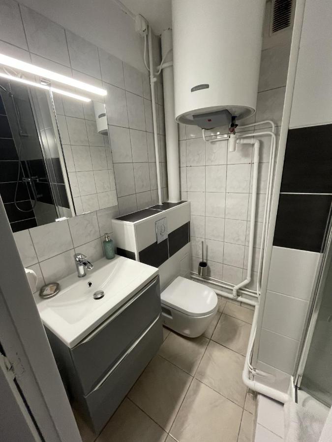 Tegmen, Joli Appartement Au Calme Caen Kültér fotó